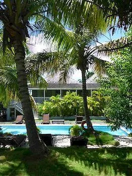 ****  The Landing Hotel Dunmore Town Bahamas